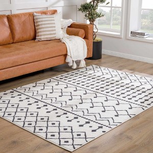 Hauteloom Ringwood Area Rug - 1 of 4