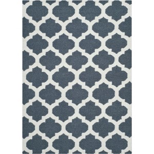 Dhurries DHU623 Hand Woven Flat Weave Indoor Rugs - Safavieh - 1 of 4