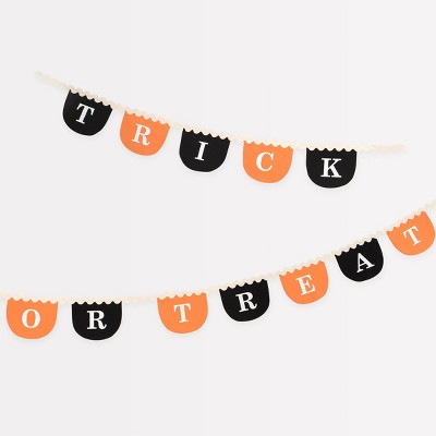 Meri Meri Trick Or Treat Fabric Garland (12' with excess cord - Pack of 1)