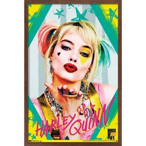 Trends International DC Comics Movie - Birds of Prey - Harley Quinn - Kiss Framed Wall Poster Prints - 1 of 4