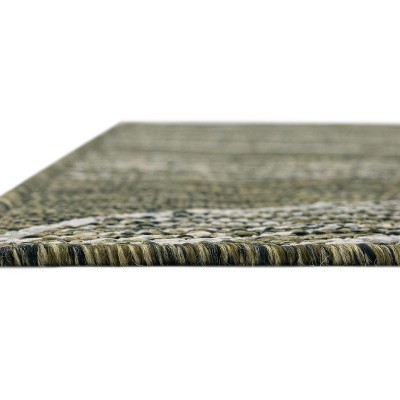 Green and Ivory Synthetic Outdoor Botanical Area Rug, 6' x 9'
