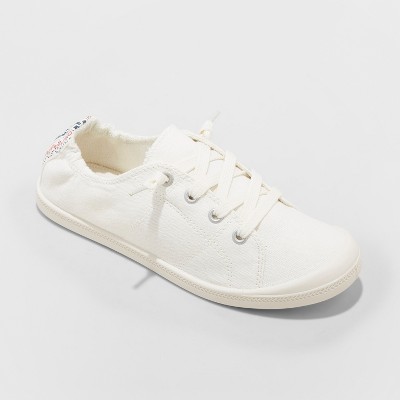 womens wide white sneakers
