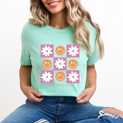 Simply Sage Market S.W.Smiley Retro Smiley Face Short Sleeve Tee - XL - Mint