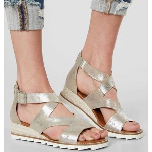 Women's Qu Aint Sandal - DIBA True - 1 of 3