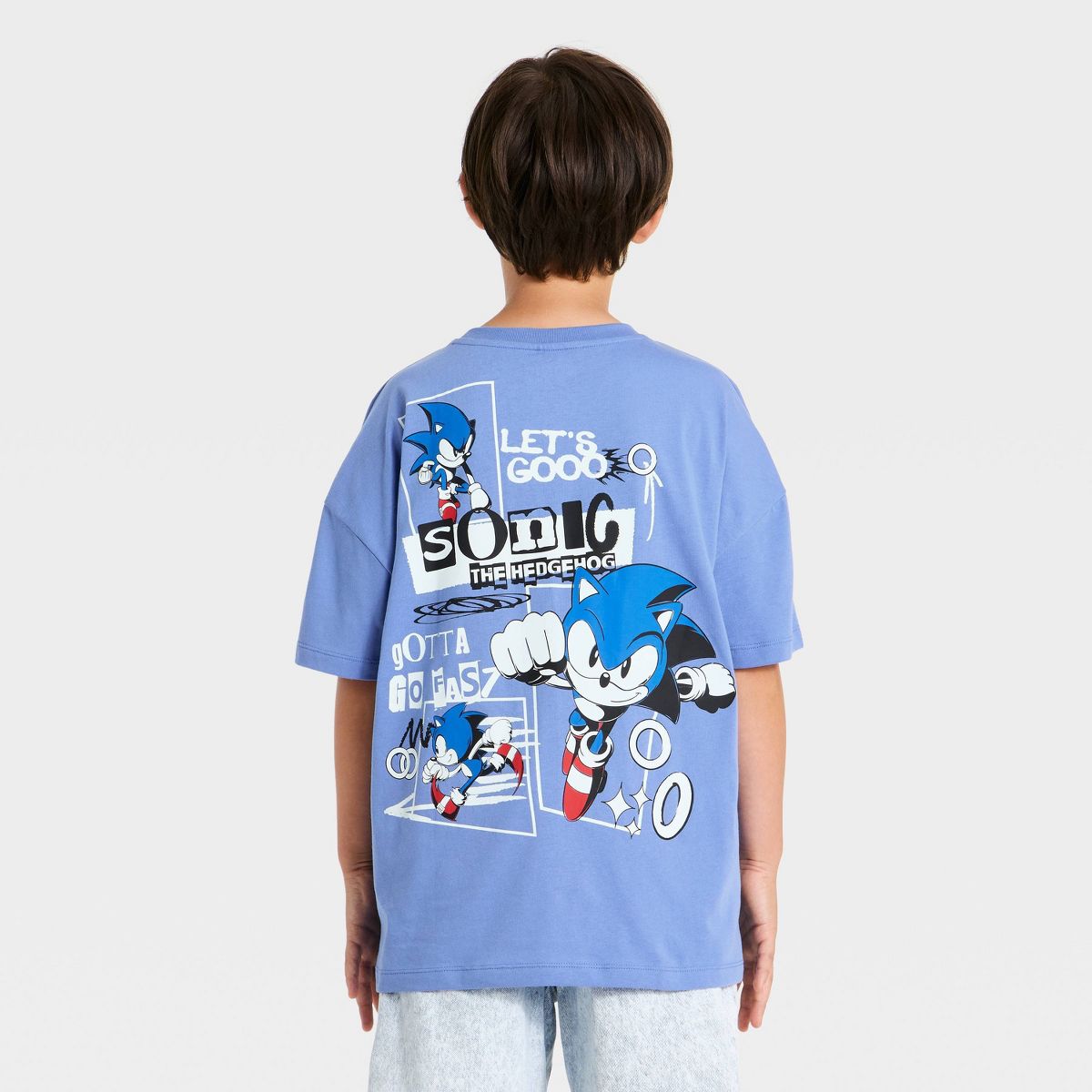Boys' Sonic the Hedgehog Short Sleeve Oversized Drop Shoulder Front and Back Graphic T-Shirt