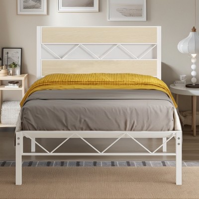 VECELO Metal Platform Bed Frame with Rustic Vintage Wooden Headboard, Heavy Duty Metal Slats Support
