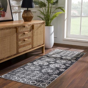 Hauteloom Kahraman Black & White Washable Rug - 1 of 4