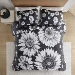 Intelligent Design Teen Elowen Floral Reversible Comforter Set Black/White
