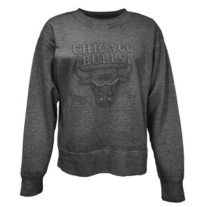 NBA Chicago Bulls Women's Embossed Crew Neck Fleece Sweatshirt - 1 of 4