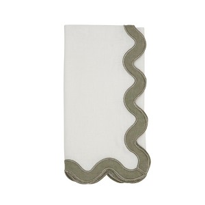 Saro Lifestyle 100% Linen Soft Hue Scallop Napkin (Set of 4) - 1 of 4