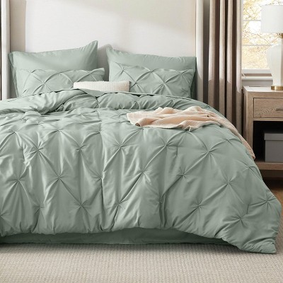 Bedsure | 5/7 Pcs Bed in a Bag Solid Diamond Pintuck Bedding Set for All Season