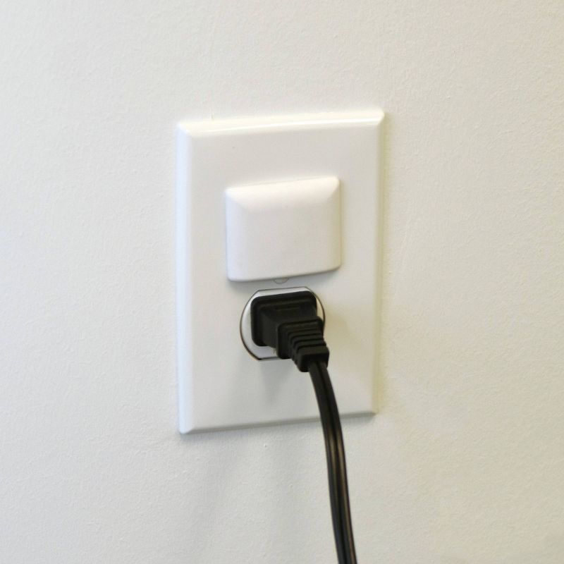 Qdos StayPut Single Outlet Plugs - White 12pk, 1 of 7
