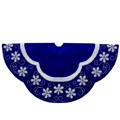 Northlight 48-Inch Velvet Royal Blue and White Snowflake Christmas Tree Skirt