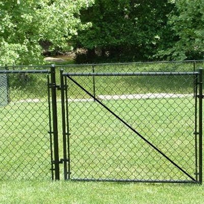Black Adjustable Chain Link Walk-Thru Gate Kit with Steel Frame