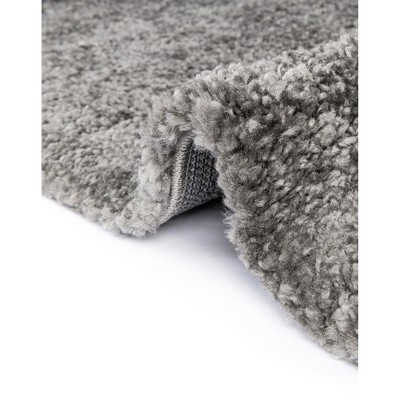 Gray 9' x 12' Rectangular Stain-Resistant Synthetic Rug