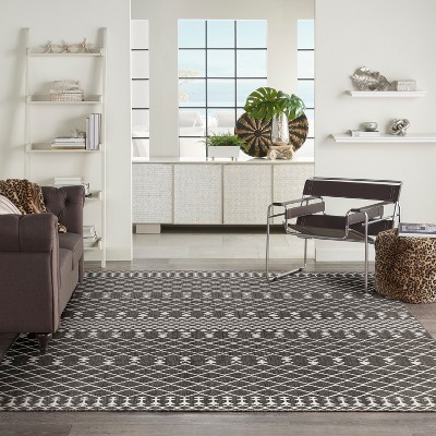 Black and White Moroccan Trellis 8' x 10' Flatweave Outdoor Rug