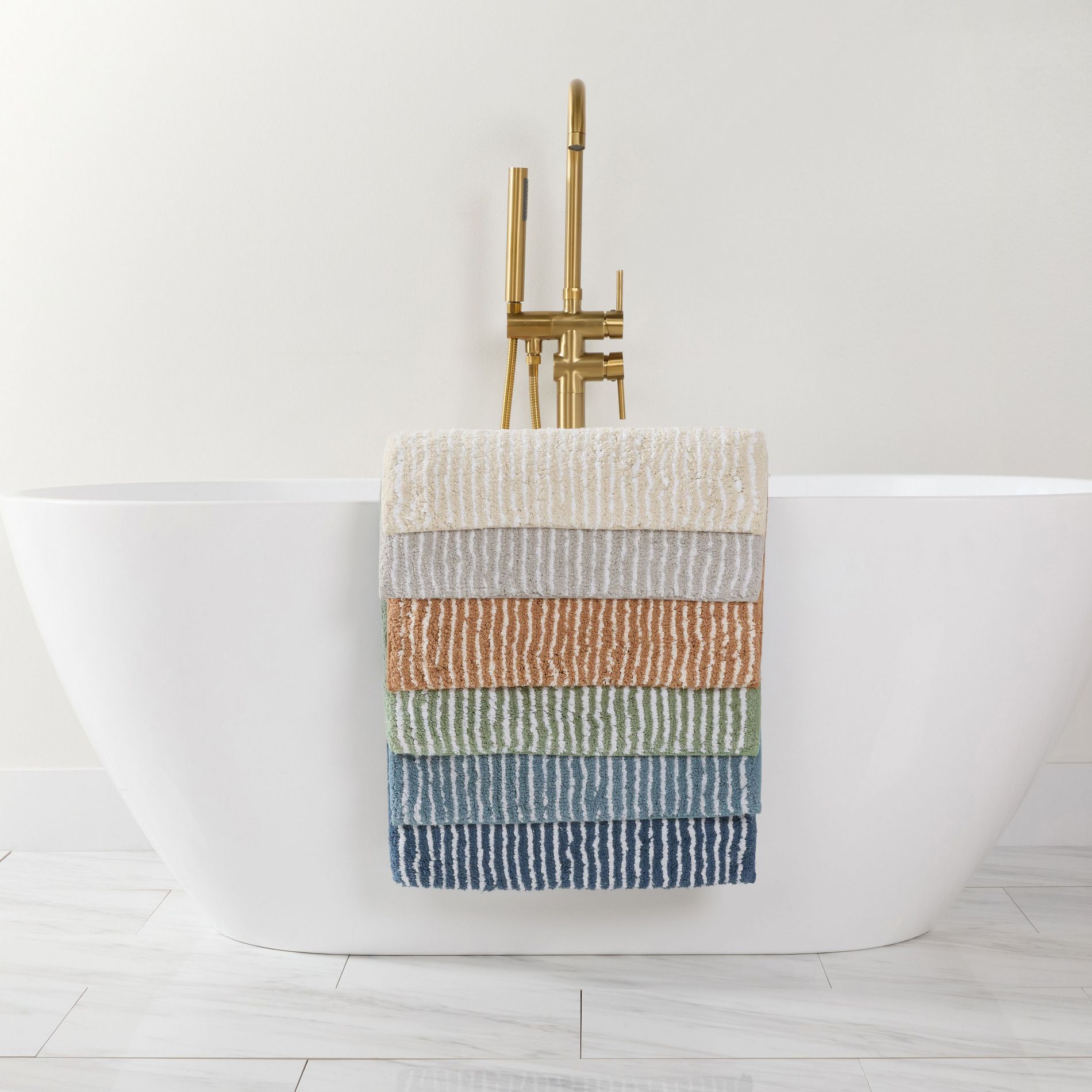 Luxury Cotton Pinstripe  Bath Mat, Thick Tufted Bath Rug, Absorbent Non Slip Spa Bathroom Rug, Machine Washable - Becky Cameron