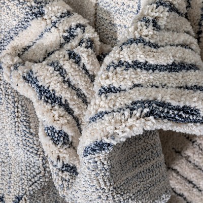 Blue and Beige Geometric Synthetic 5' x 7' Area Rug