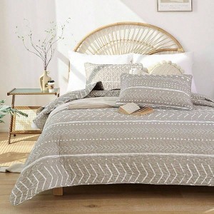 Boho Queen Size Quilt Set 3PCS Oatmeal with 2 Pillow Cases Reversible Coverlet All Season - 1 of 4