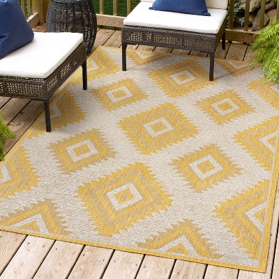 Lior Geometric Moroccan Diamond Indoor/Outdoor Area Rug - JONATHAN Y