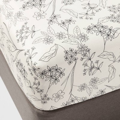 Easy Care Cotton Blend Sateen Fitted Sheet - Room Essentials™