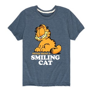 Boys' - Garfield - Never Trust Smiling Cat Short Sleeve Graphic T-Shirt - 1 of 4