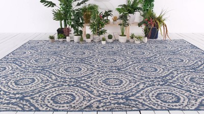 Olive and Ivory Moroccan Damask Indoor/Outdoor Rug
