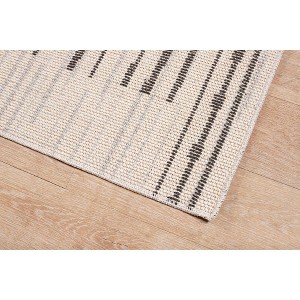 Obeetee Canyon Lines Woven Indoor/Outdoor Area Rug - 1 of 4