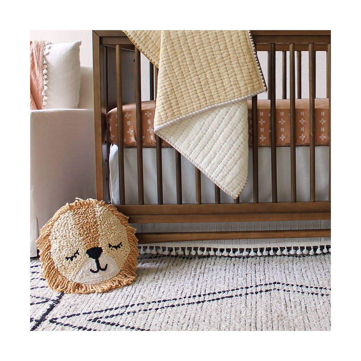 Crane Baby Embroidered Round Throw Pillow - Kendi Lion - thumbnail 4