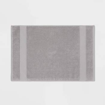 Pewter Gray 1' 8 x 2' 7 Bano Luxe Bath Mat in 2023