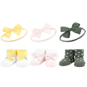 Hudson Baby Infant Girls Headband and Socks Giftset, Yellow Green Lemon, One Size - 1 of 4