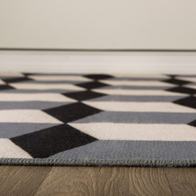 Gray Geometric Flatweave Indoor/Outdoor Area Rug 5' x 7'