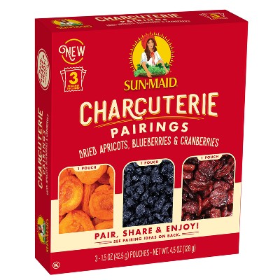 Sun-Maid Chocolate Yogurt Covered Raisins, Cherries & Banana Chips Charcuterie Kit - 4.5oz