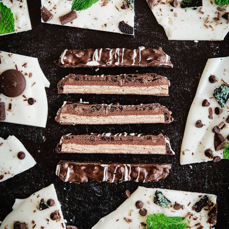 FITCRUNCH Mint Chocolate Chip Baked Snack Bar, 4 of 6