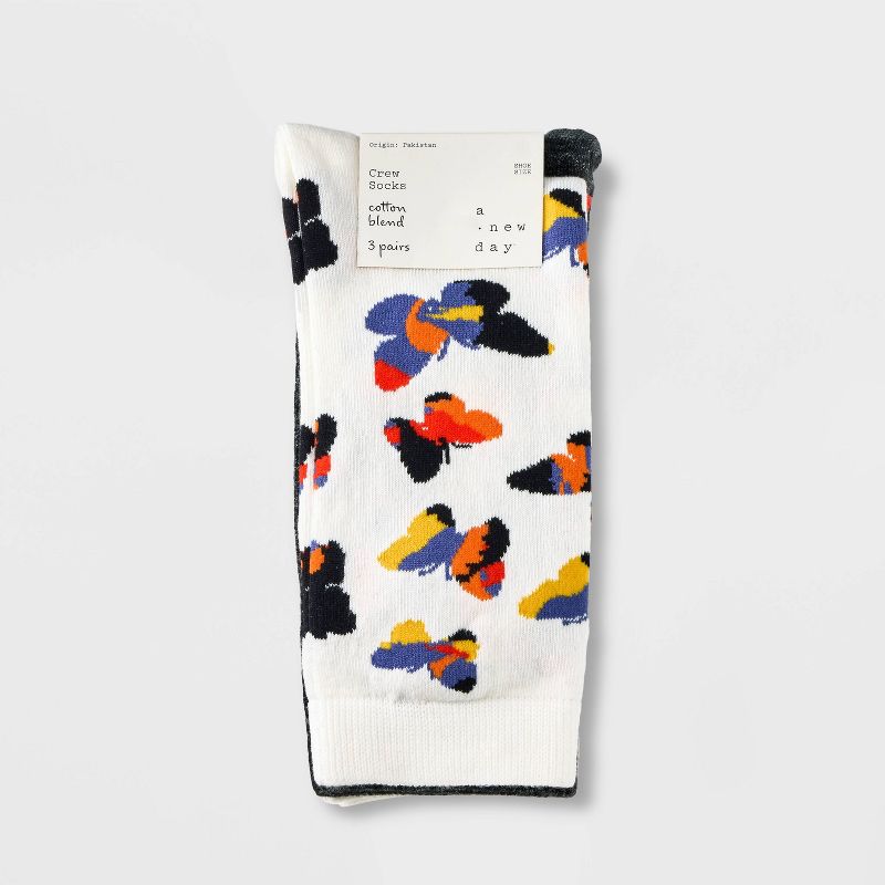 Women&#39;s 3pk Butterfly Crew Socks - A New Day&#8482; Ivory/Black 4-10, 3 of 5