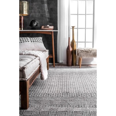 Nuloom Hand Made Ammie Indoor Area Rug, 3' x 5', Gray