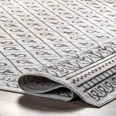Easy-Care Reversible Gray Synthetic Area Rug, 4' x 6'