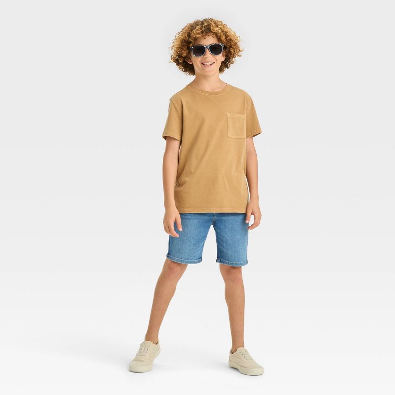Boys' Relaxed Tapered 'At the Knee' Flat Front Jean Shorts - Cat & Jack™, 4 of 7