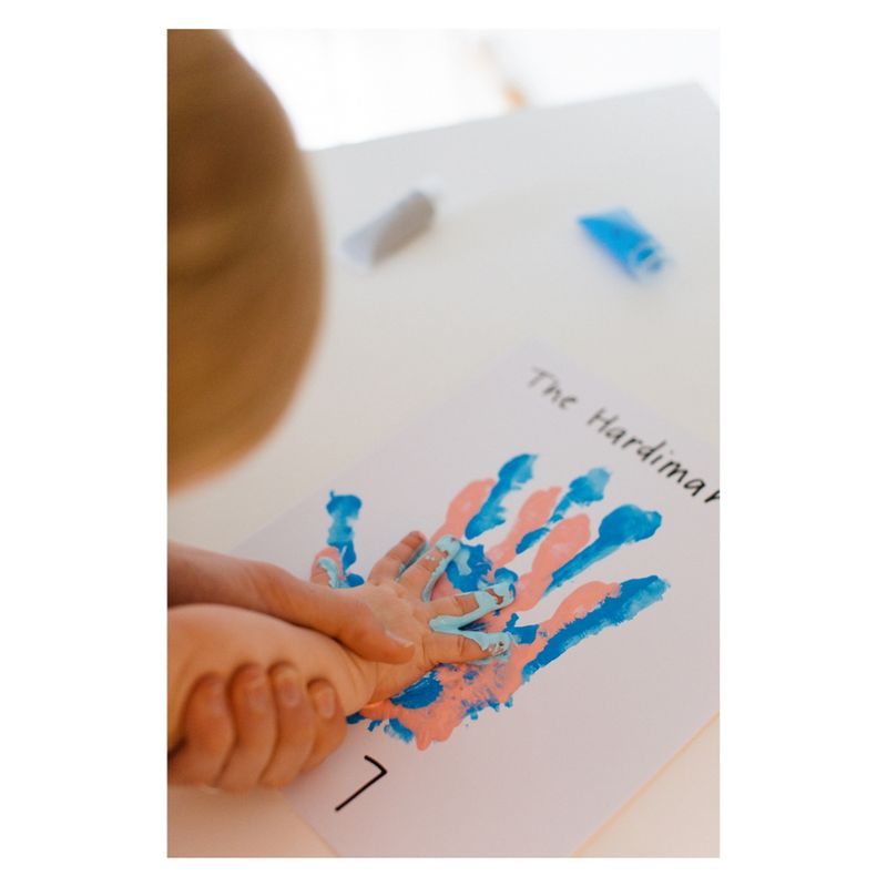 Pearhead Family Handprints Frame, DIY Keepsake Kit, 3 of 8