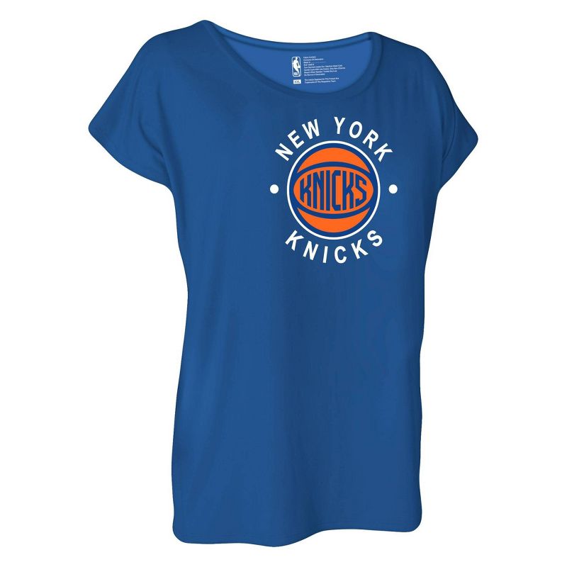 NBA New York Knicks Women&#39;s Dolman Short Sleeve T-Shirt, 3 of 5