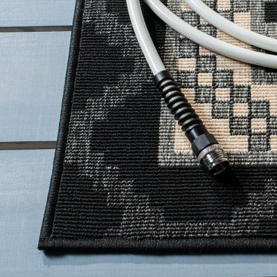 6'7" Square Black/Beige Synthetic Reversible Indoor/Outdoor Rug