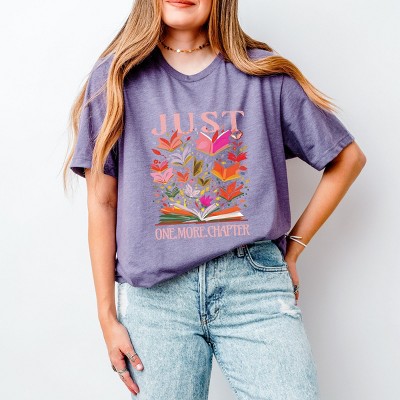 Simply Sage Market Just One More Chapter Books Short Sleeve Tee