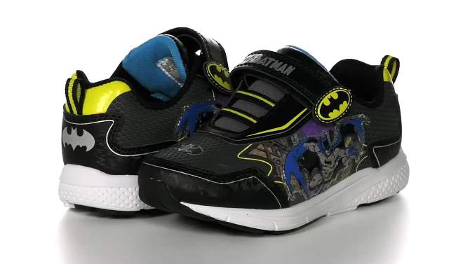 DC Comics Batman Boys Sneakers w/ One White Light (Toddler), 2 of 9, play video