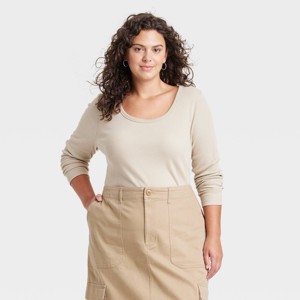 Women's Long Sleeve Rib Scoop Neck T-Shirt - Universal Thread™ - 1 of 3