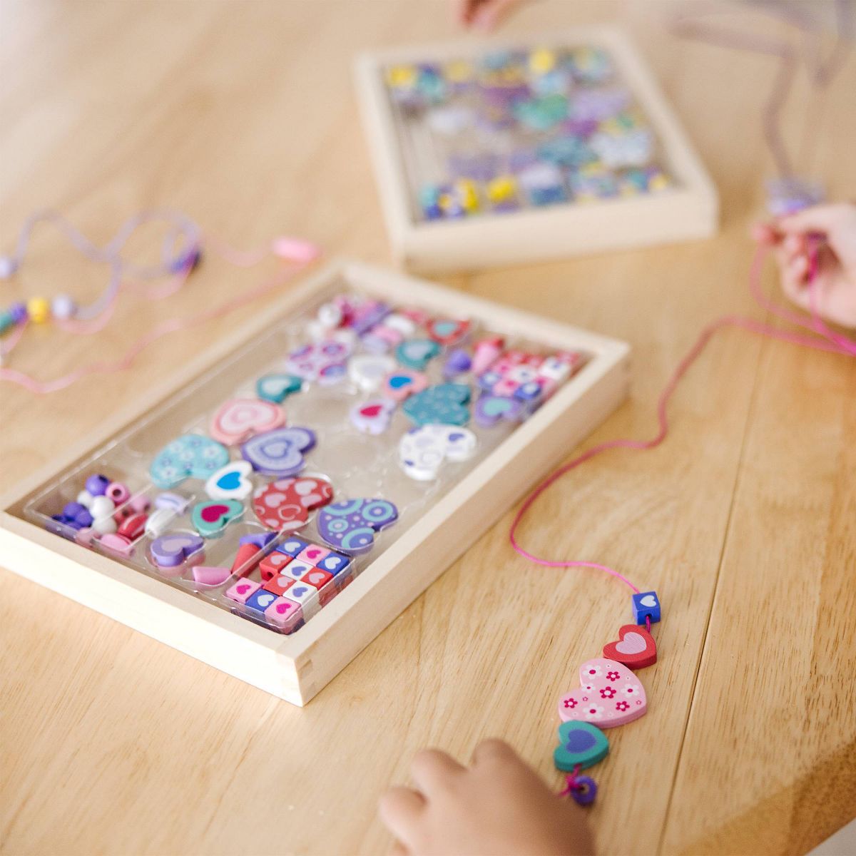 Melissa & Doug Sweet Hearts and Butterfly Friends Bead Set of 2 - 250+ Wooden Beads - thumbnail 9