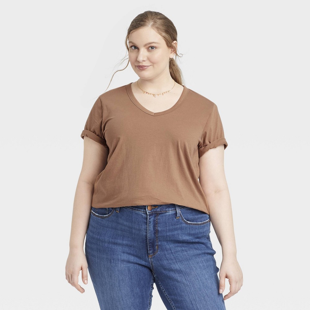 Women's 4X Plus Size Short Sleeve V-Neck T-Shirt - Universal Thread Light Brown 4X