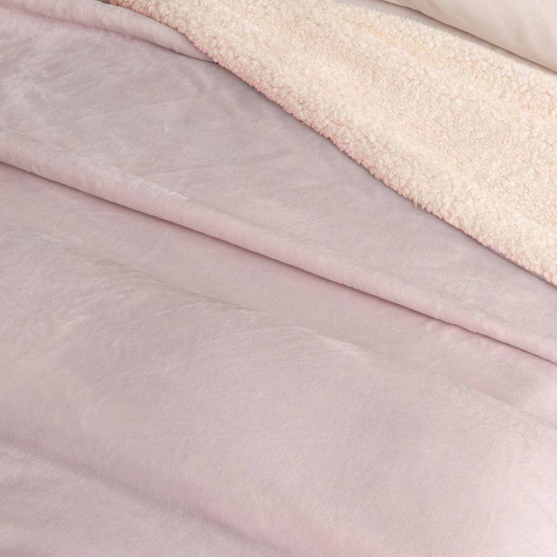 Cozy Solid Plush with Shearling Reverse Bed Blanket - Isla Jade, 4 of 8