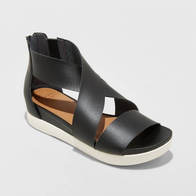 target black strap sandals