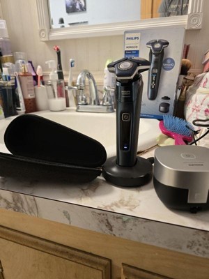 Guest review image 1 of 3, zoom in