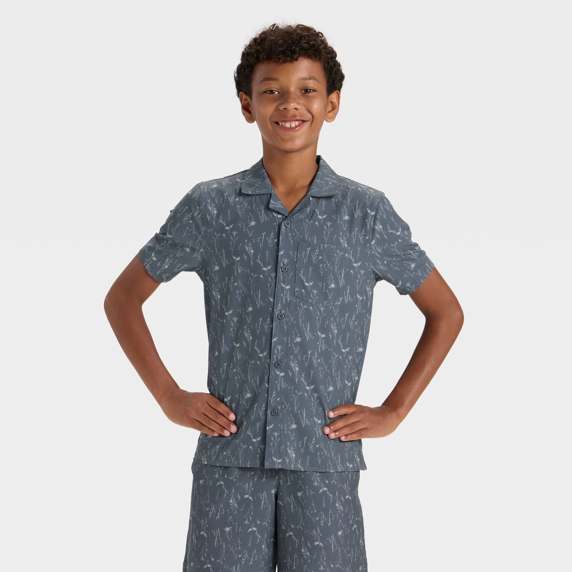 Boys' Short Sleeve Woven Shirt - All In Motion™